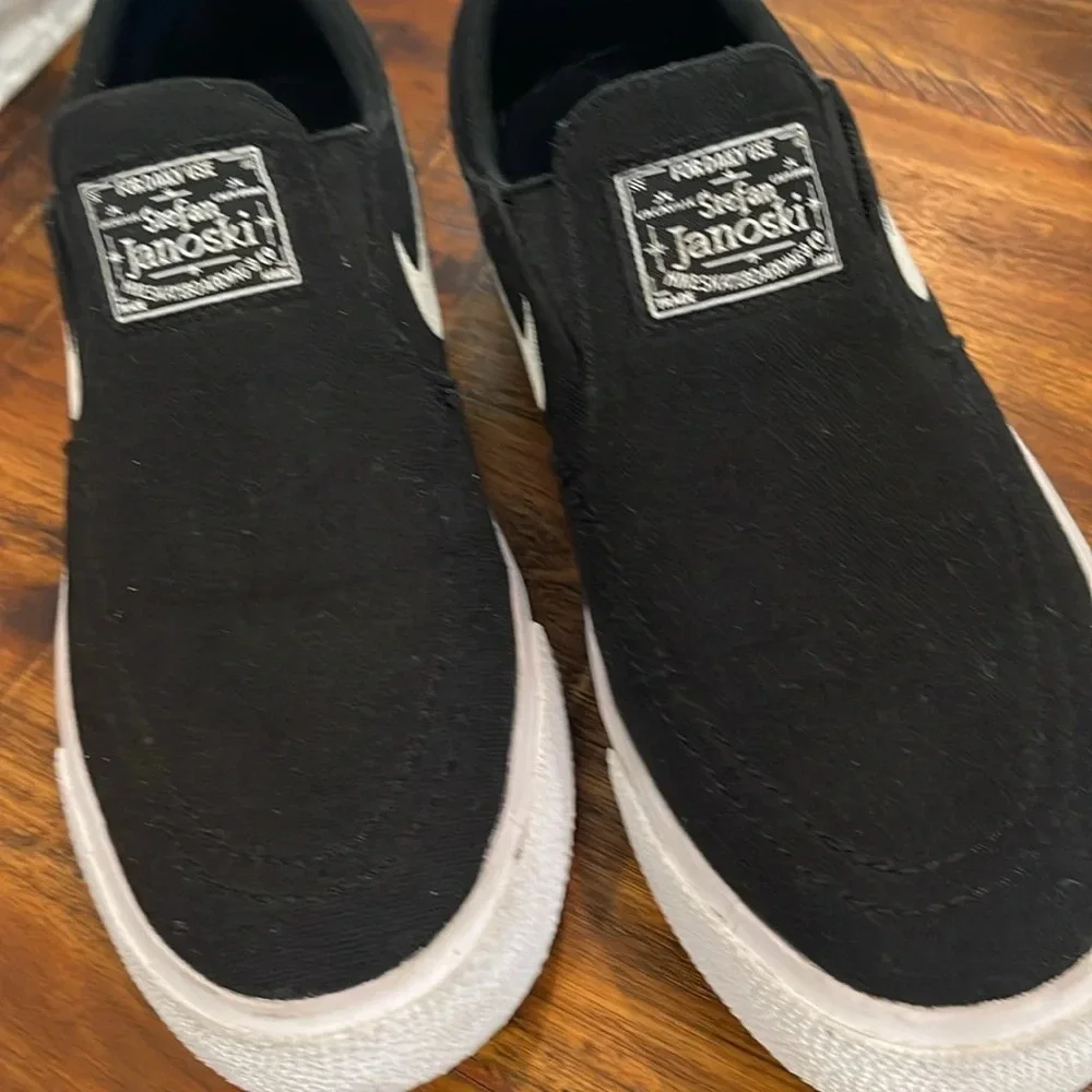 NIKE SB JANOSKI CANVAS SLIP ON SKATEBOARDING SNEAKERS BLACK  sz 5Y = 6.5 WOMENS - Picture 10 of 14